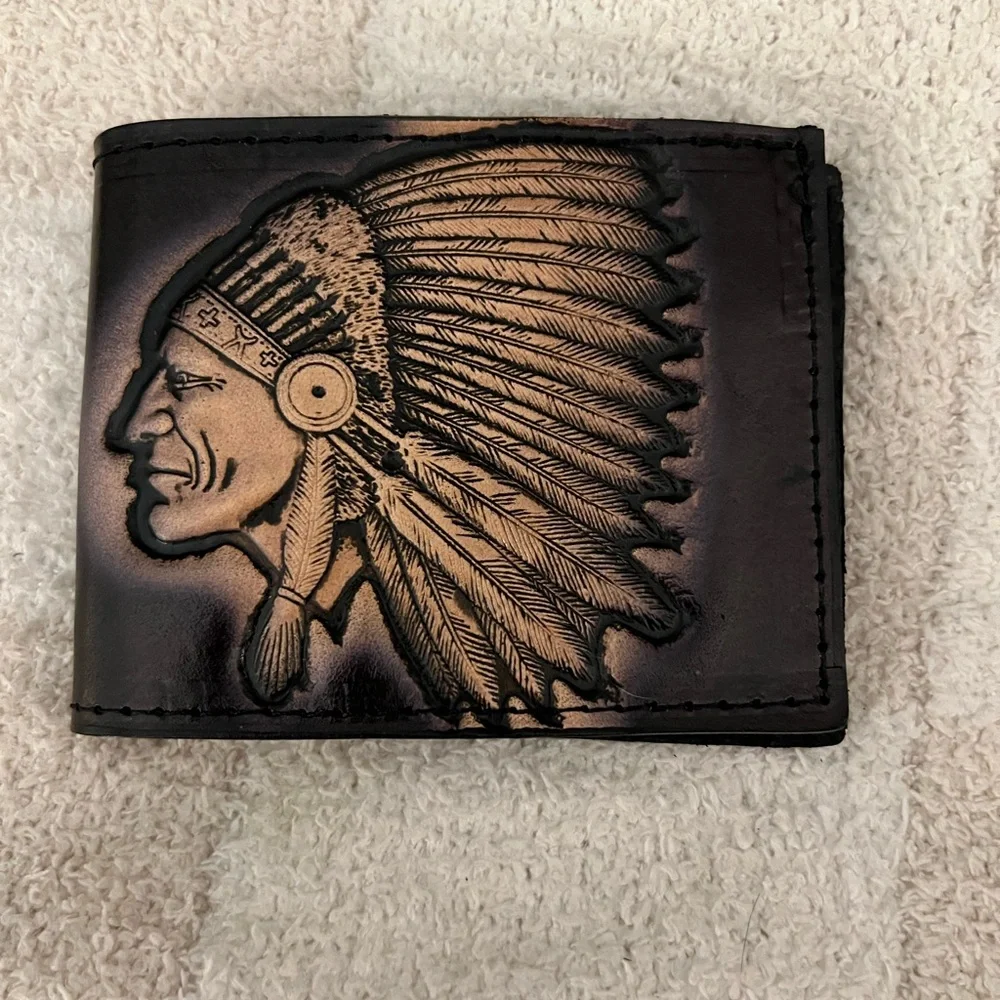 Men’s Indian chief leather wallet. - Picture 2 of 3